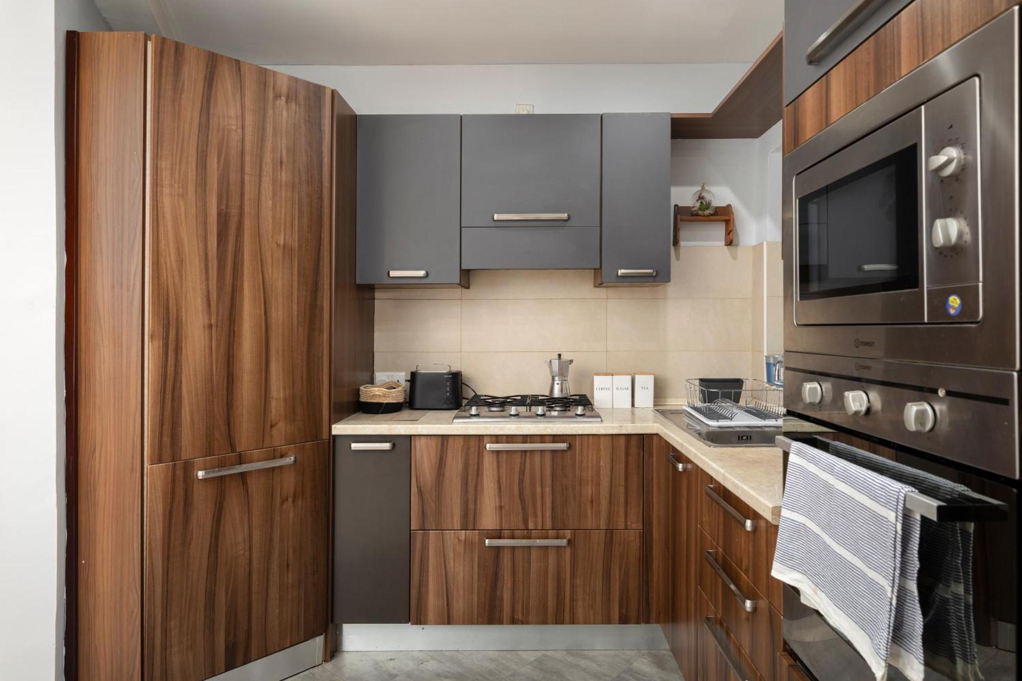 Modern 3 Bedroom & 3 Bathroom - Near Balluta Bay